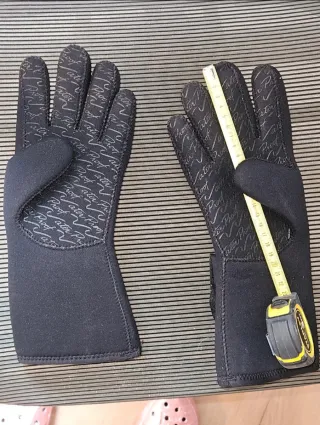 Guantes de buceo