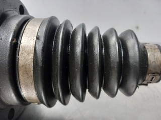 TRANSMISION DELANTERA IZQUIERDA VOLKSWAGEN TOUARE