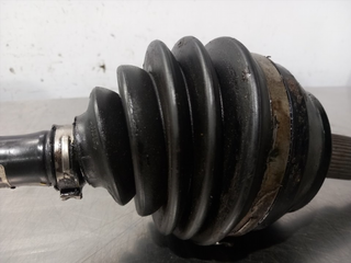 TRANSMISION DELANTERA IZQUIERDA VOLKSWAGEN TOUARE