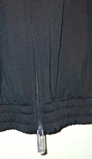 Cazadora Emporio Armani Negra Talla M