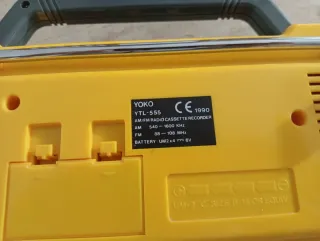 Radio Cassette YOKO Azul y Amarillo