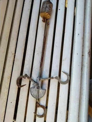 Antigua balanza de gancho