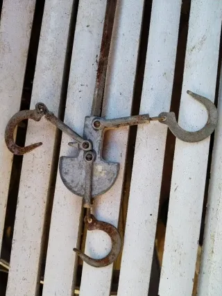 Antigua balanza de gancho