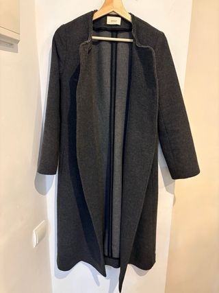 Abrigo largo gris