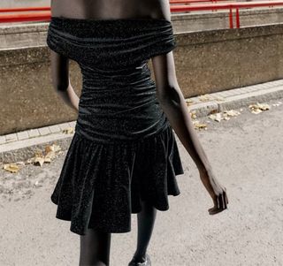 Vestido Zara Negro Terciopelo Brillos