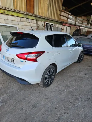Nissan Pulsar 2015