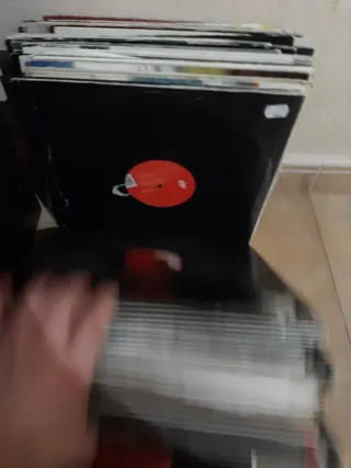 81 Vinilos Tech-House Dance & Electro