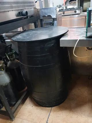 5 Barriles de Madera Oscura 640644996