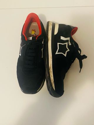 Atlantic Stars Scarpe sportive nere e rosse