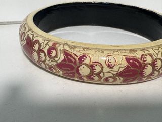 Pulsera antigua madera lacada floral