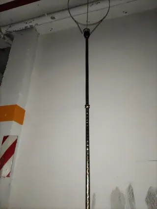 Lámpara de pie antigua