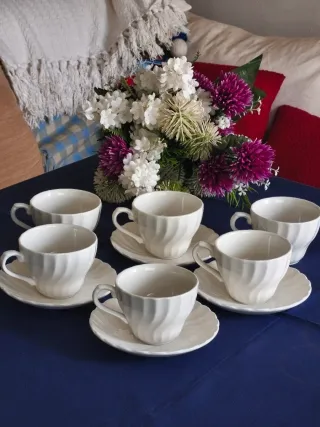 6Tazas CHURCHILL , DESAYUNO.