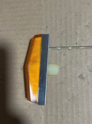 Piloto Aleta Seat 127 Fura Naranja