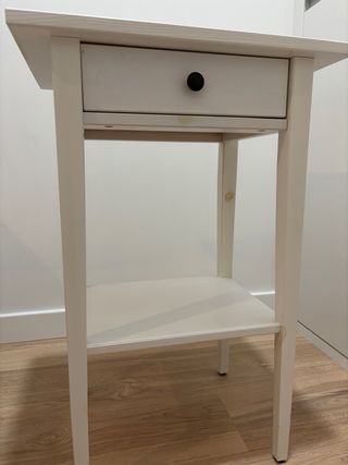 Mesita de noche HEMNES blanca