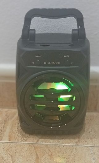 Altavoz KTX-1586B Negro con Luces LED