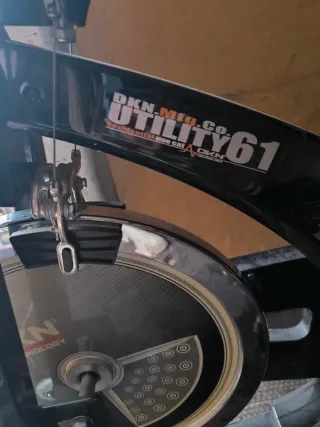 Bicicleta de Spinning Negra