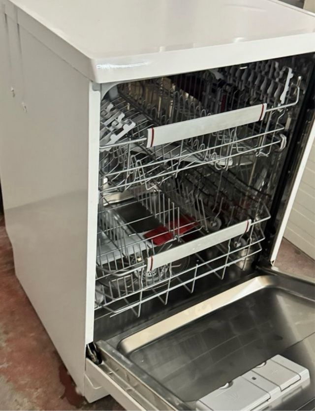 LAVAVAJILLAS AEG FAVORIT BLANCO DOS BANDEJAS