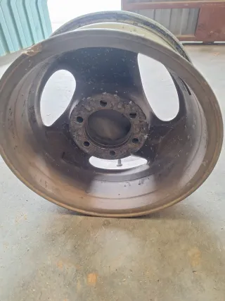 Llantas Nissan Terreno 15 fondmetal