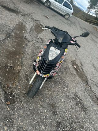Aprilia Sonic 50cc Scooter
