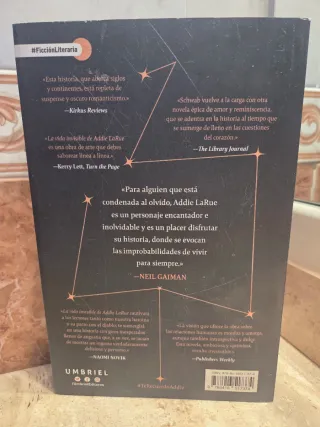 La vida invisible de Addie LaRue (Spanish Edition)