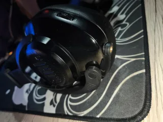 Auriculares JBL Quantum 200 MOD Negro