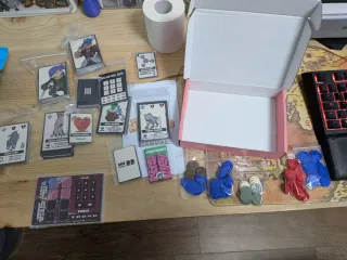 Small-Time Heroes EN CASTELLANO