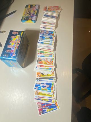 Caja Adrenalyn XL 2017-18 Edición Limitada Oro