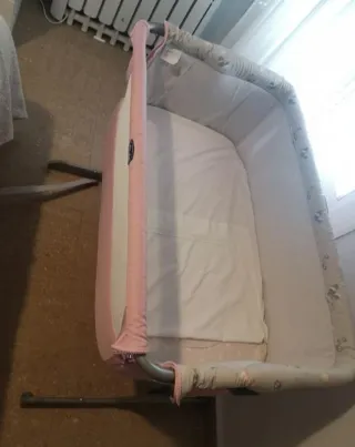 Minicuna Chicco Next 2 Me + Colchón. Precioso!