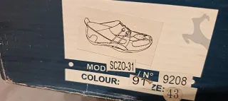 Zapatillas deportivas talla 43