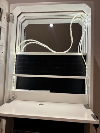 Armario joyero con espejo con llave