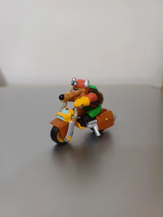 Sorpresina Kinder da collezione - Lupo Motociclist