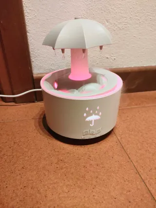 Umidificatore con luce LED a forma di ombrello