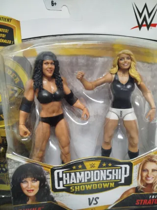 WWE Pack de 2 figuras Trish y Chyna Sin Abrir