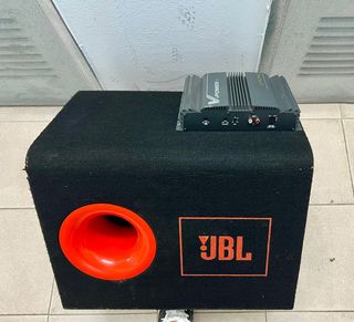 Subwoofer JBL + Amplificador Alpine acepto cambios