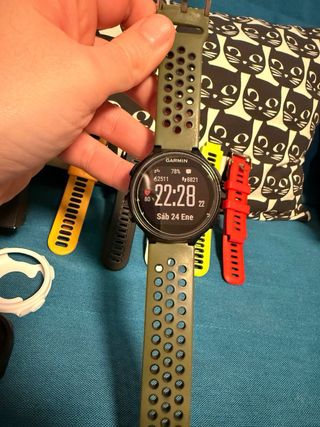 Garmin Forerunner 735XT GPS Running Watch