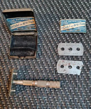 Objetos de aseo vintage de colección