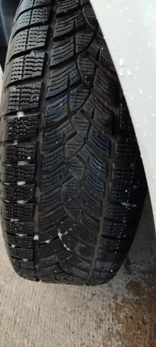 Llantas y neumáticos Goodyear