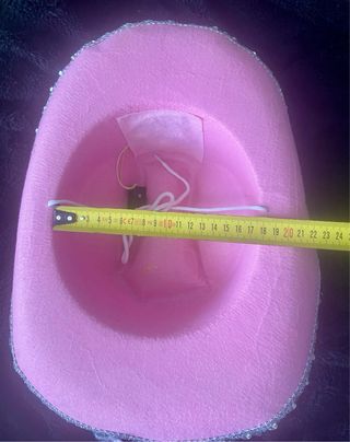 Disfraz Vaquera Rosa: Sombrero, Cinturón y Pistola