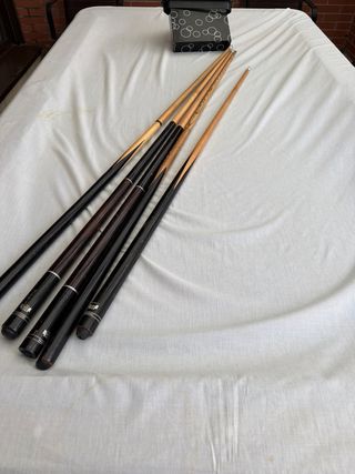 Mesa de billar azul americano