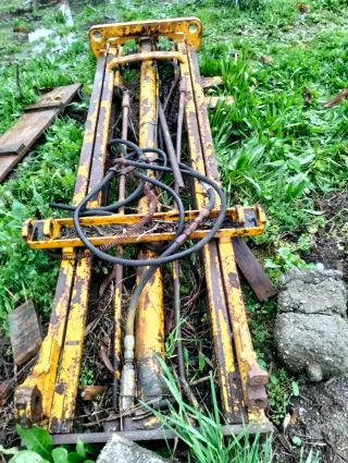 Torre elevación idraulica de 4metros