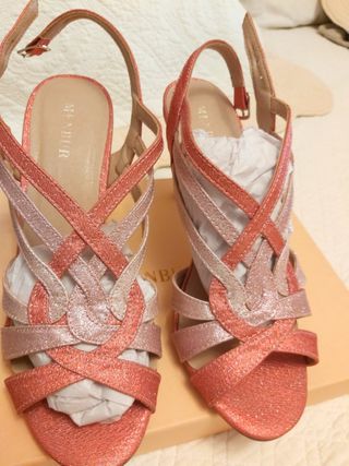 Zapatos de fiesta Menbur dorados y rosas