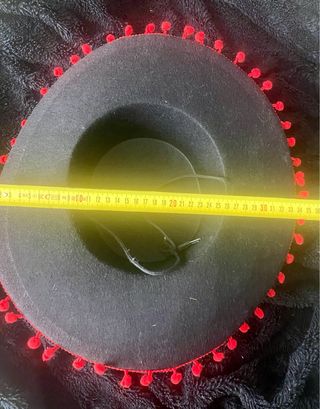 Disfraz Mascarada Negro y Rojo. Zorro