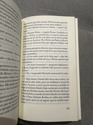 El niño con el pijama de rayas/ The Boy in the ...