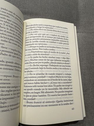 El niño con el pijama de rayas/ The Boy in the ...