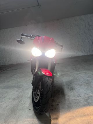 Triumph Street Triple 660 S 2019 A2