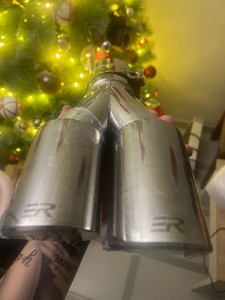 Cola de escape doble ER