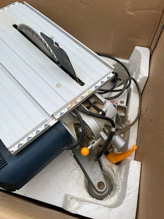 Ingletadora Ryobi 1800W 254mm