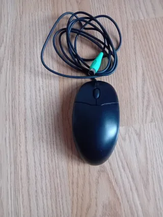 Ratón de ordenador con cable