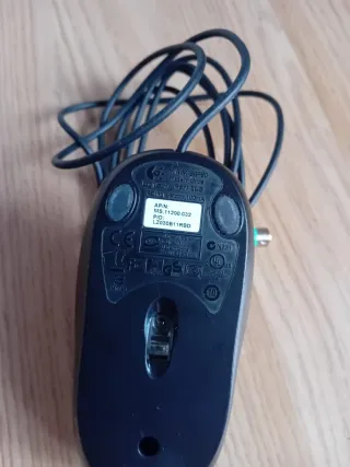 Ratón de ordenador con cable