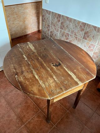 Mesa de cocina antigua de madera SOLO DOS DIAS